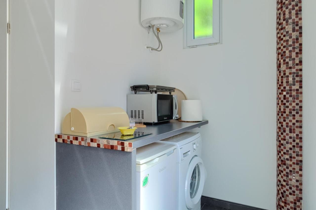 Apartment Large In Centre Pula! *